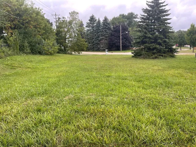 $46,000 | 1921 East Bolivar Avenue, St. Francis, WI 53235