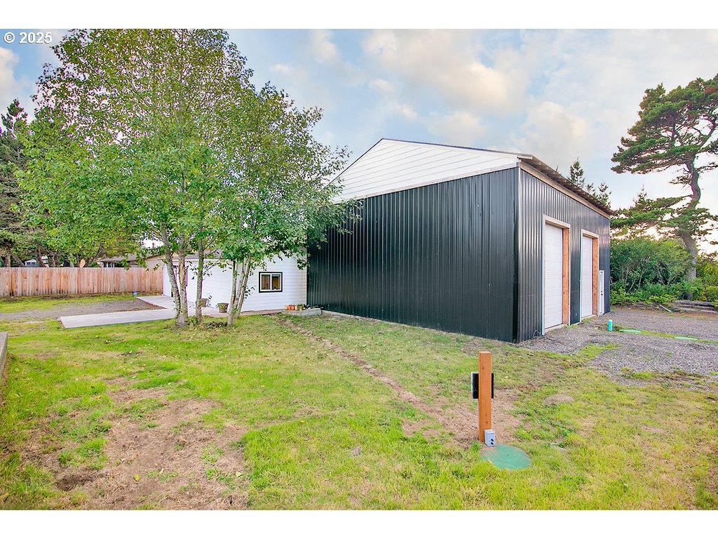 1404 133rd Place Long Beach, WA 98631 - Photo 21 of 30