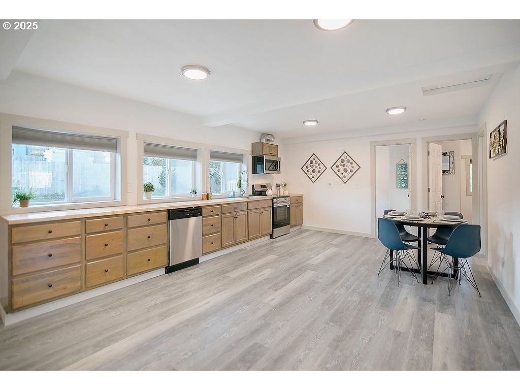 1404 133rd Place Long Beach, WA 98631 - Photo 4 of 30