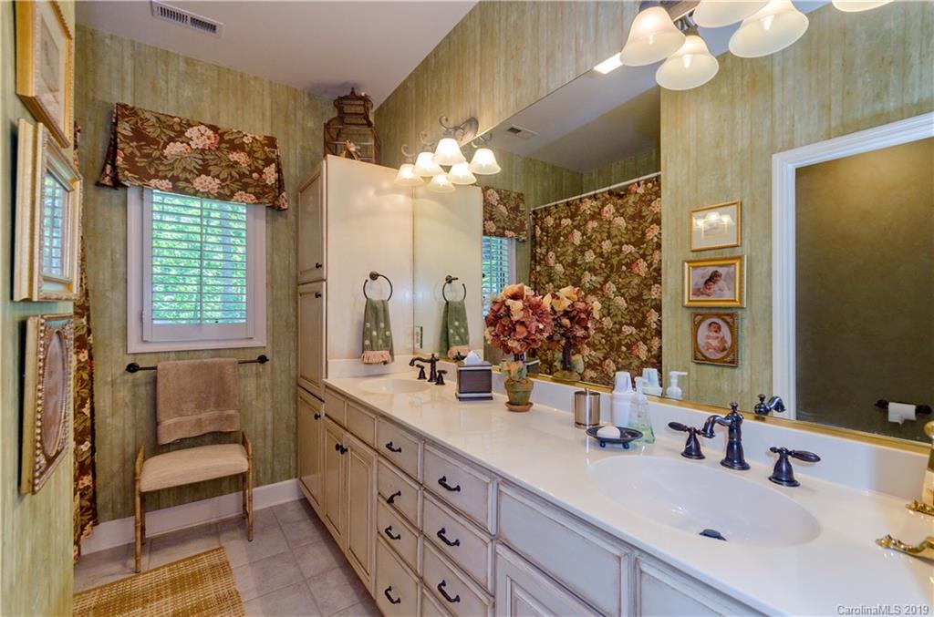 954 Spring Forest Road Sapphire, NC 28774 - Photo 25 of 36 Gallery Image 25