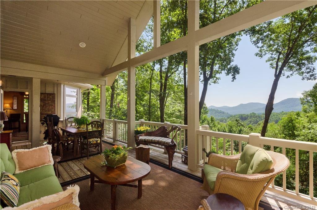 954 Spring Forest Road Sapphire, NC 28774 - Photo 5 of 36 Gallery Image 5
