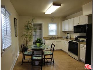 705 6th Avenue Venice, CA 90291 - Photo 2 of 18