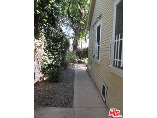 705 6th Avenue Venice, CA 90291 - Photo 14 of 18