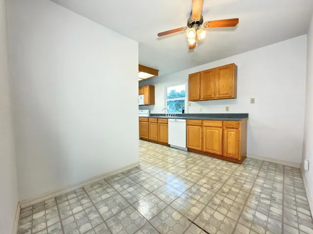 $300,000 | 308 North Grant Avenue, Manteca, CA 95336