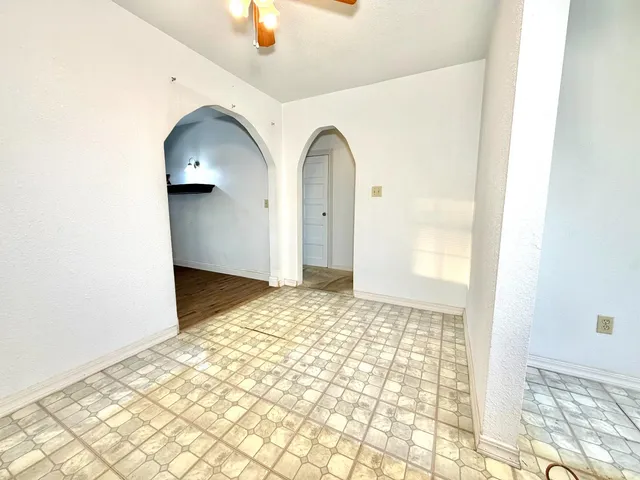 $300,000 | 308 North Grant Avenue, Manteca, CA 95336