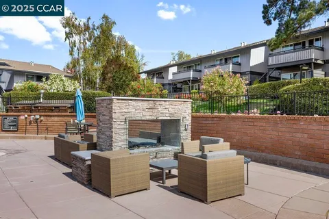 $375,000 | 213 Masters Court, Unit 3, Walnut Creek, CA 94598