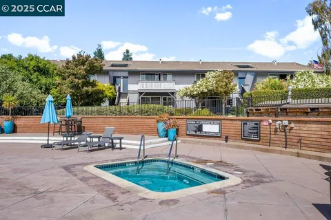 $375,000 | 213 Masters Court, Unit 3, Walnut Creek, CA 94598