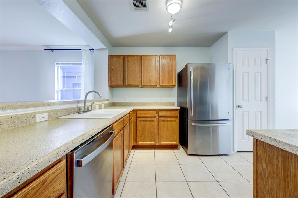 13016 Date Palm Trail Elgin, TX 78621 - Photo 5 of 13