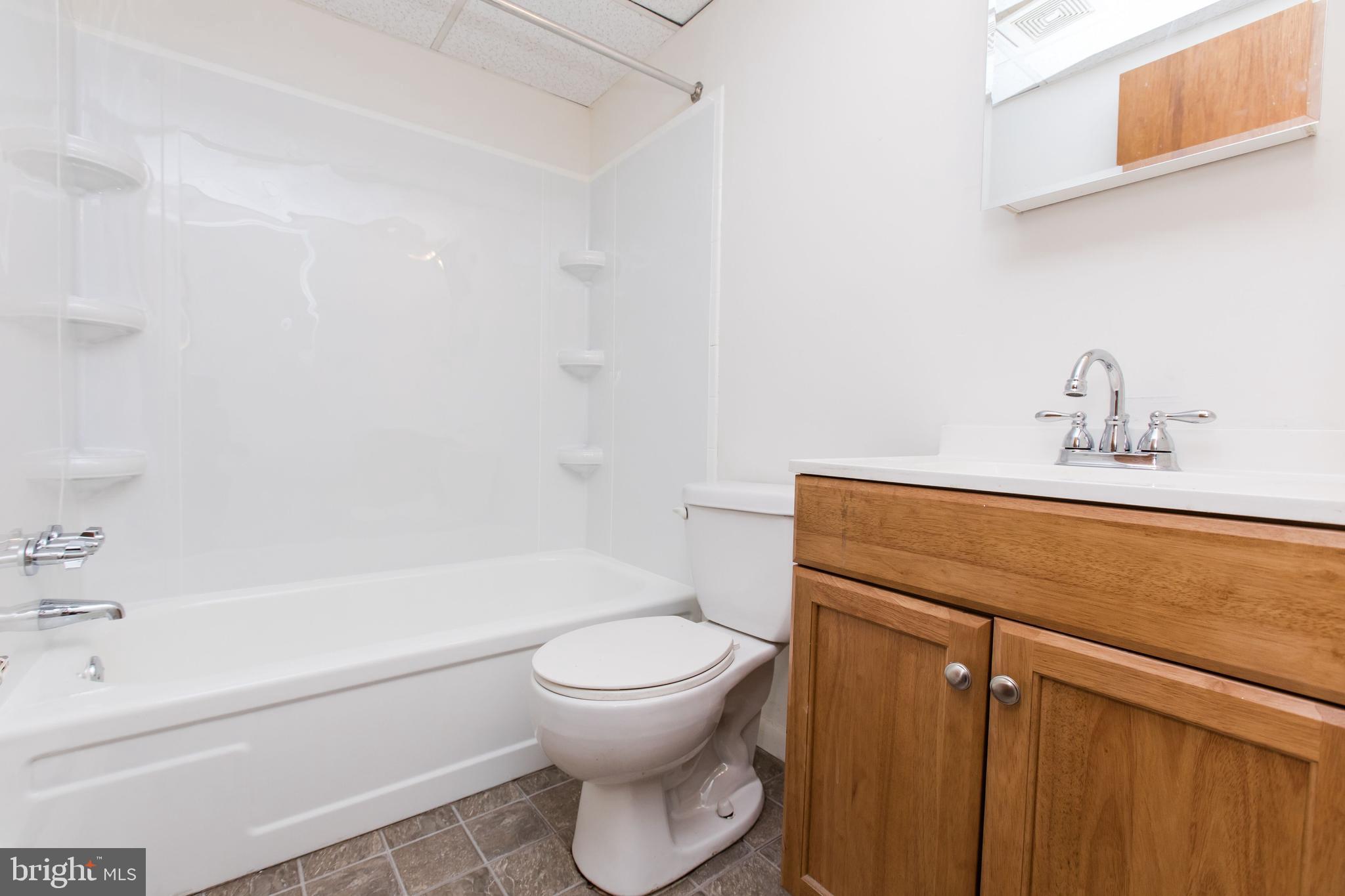 1575 West Street Road, Unit 417 Warminster, PA 18974 - Photo 11 of 22 Gallery Image 11