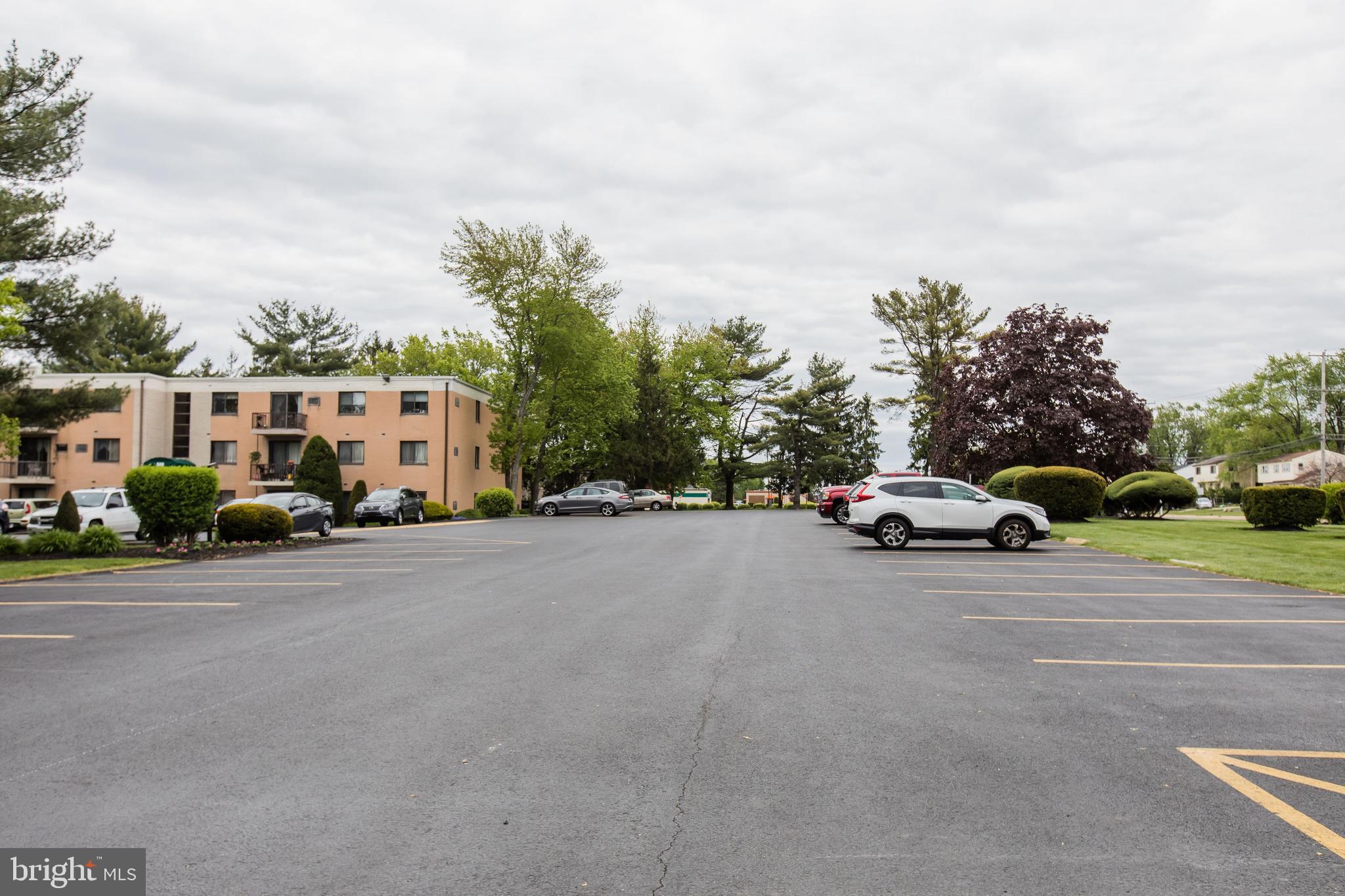 1575 West Street Road, Unit 417 Warminster, PA 18974 - Photo 19 of 22 Gallery Image 19