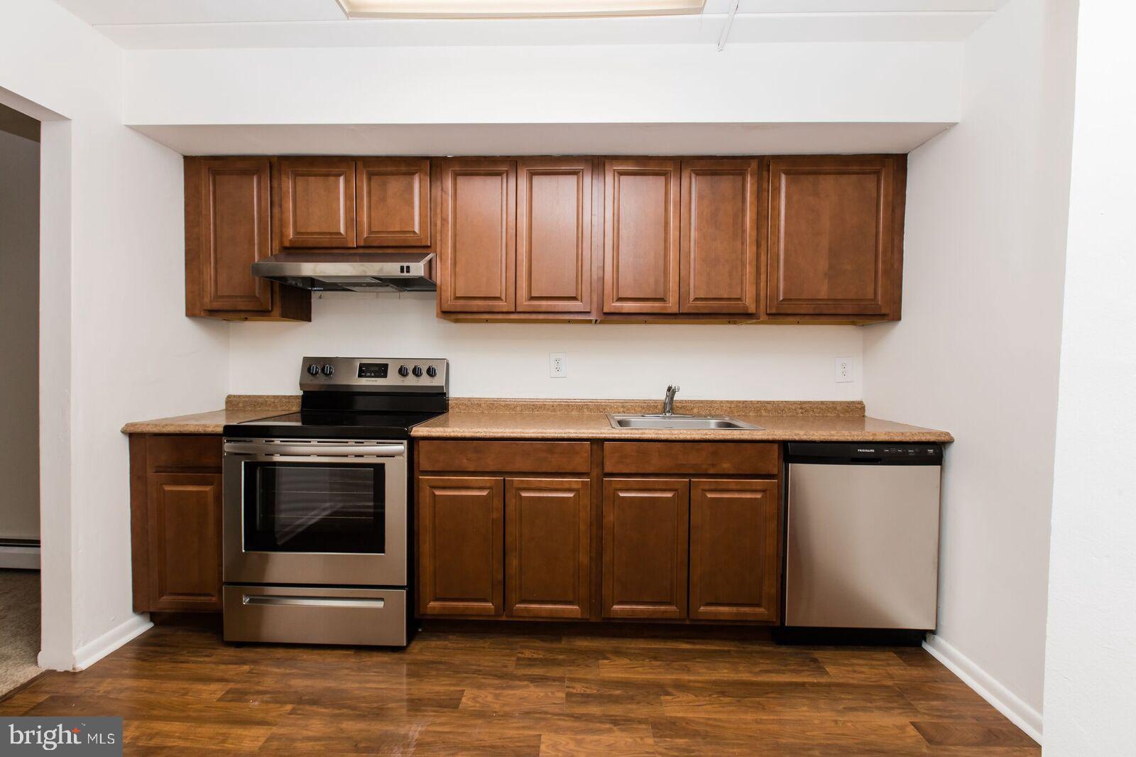 1575 West Street Road, Unit 417 Warminster, PA 18974 - Photo 8 of 22 Gallery Image 8
