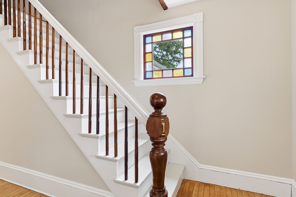 34 Maple Street Hamilton, MA 01982 - Photo 9 of 29