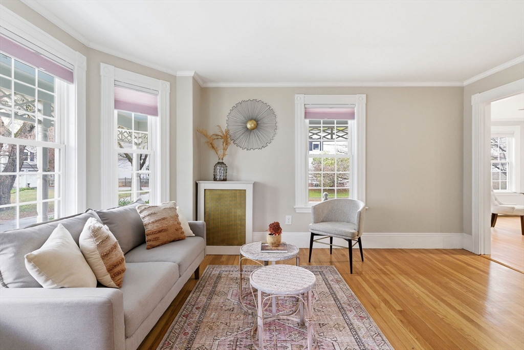 34 Maple Street Hamilton, MA 01982 - Photo 10 of 29