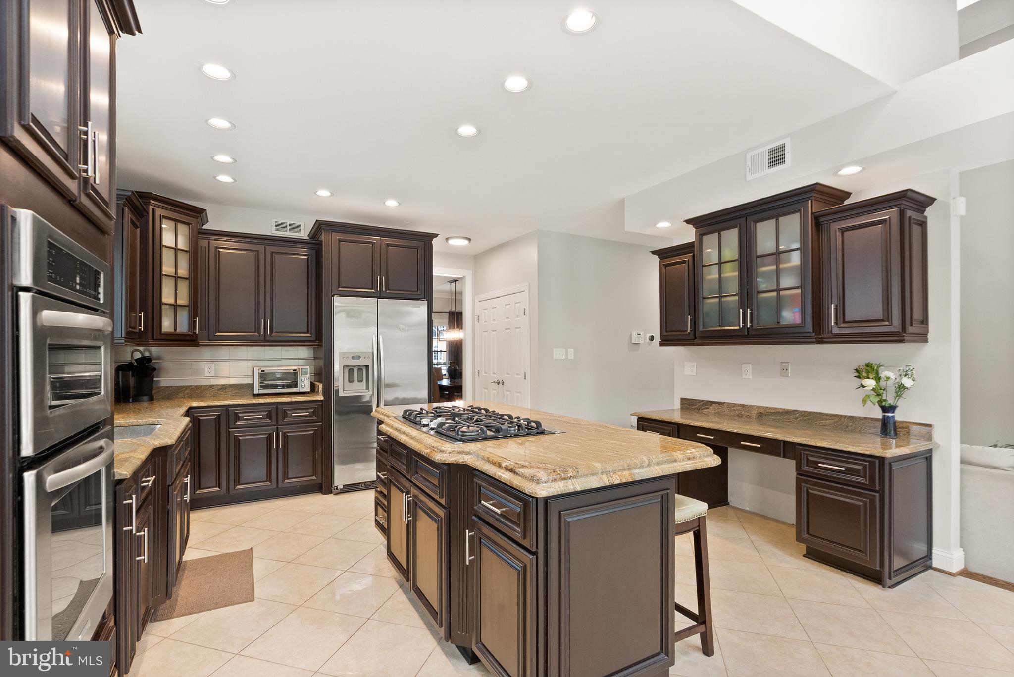 1134 Round Pebble Lane Reston, VA 20194 - Photo 23 of 68