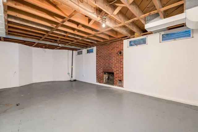 $362,000 | 225 Oak Knoll Boulevard, Mankato, MN 56001