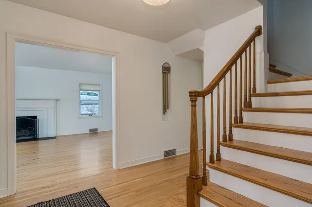 $362,000 | 225 Oak Knoll Boulevard, Mankato, MN 56001