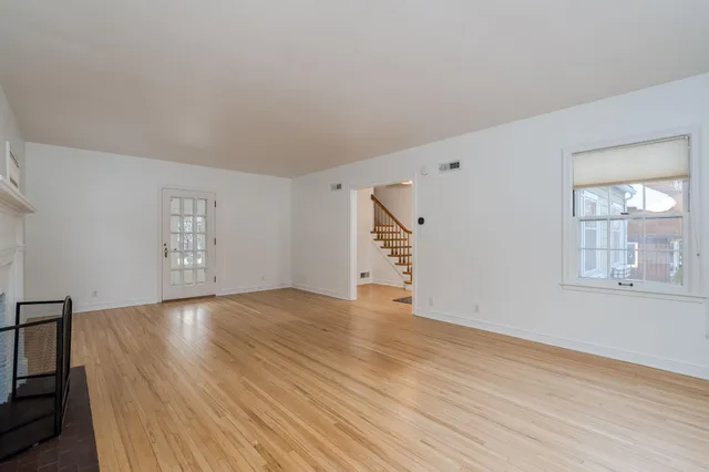 $362,000 | 225 Oak Knoll Boulevard, Mankato, MN 56001