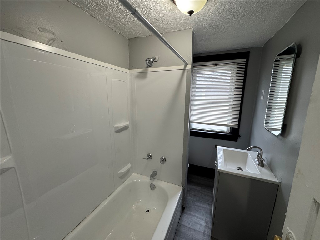 38 Rand Street Rochester, NY 14615 - Photo 21 of 24