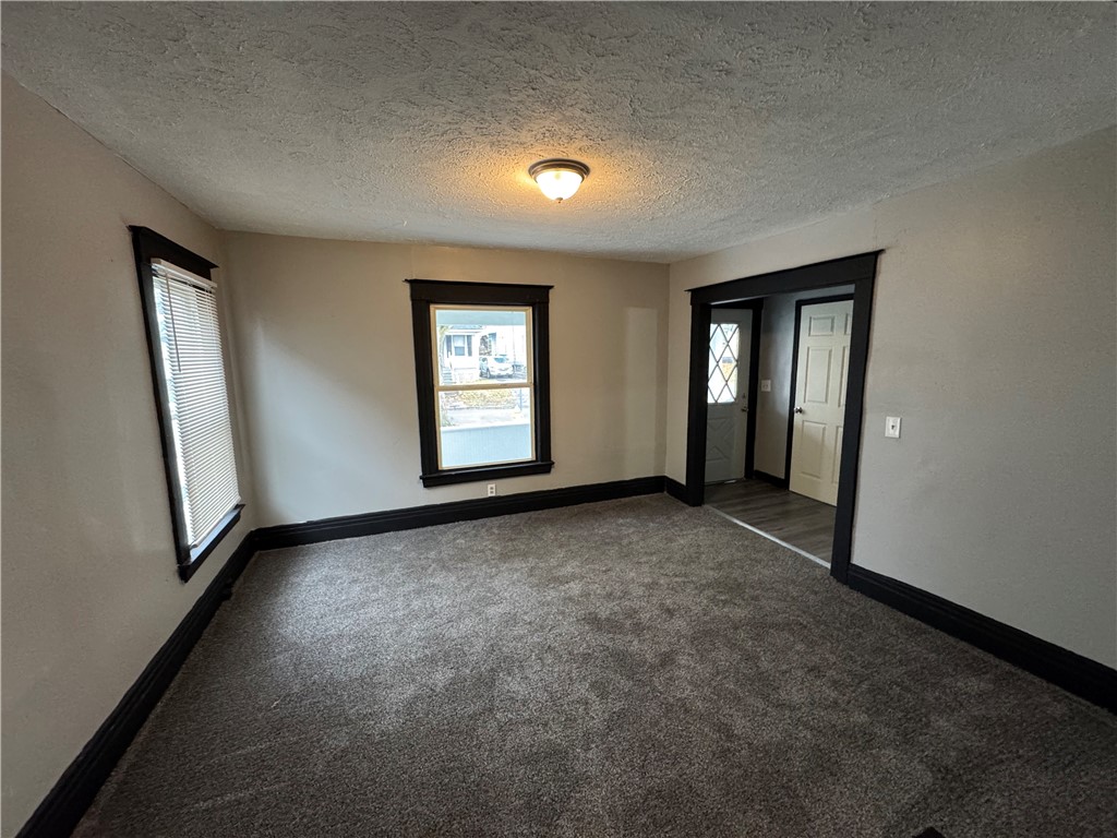 38 Rand Street Rochester, NY 14615 - Photo 6 of 24