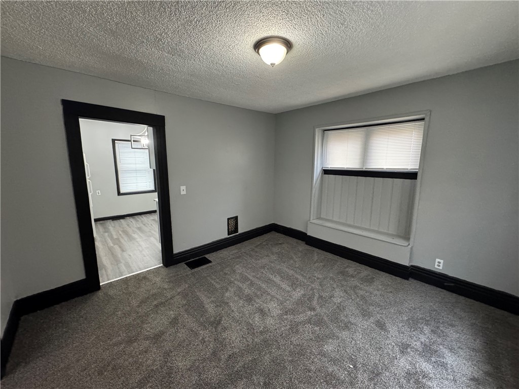 38 Rand Street Rochester, NY 14615 - Photo 9 of 24