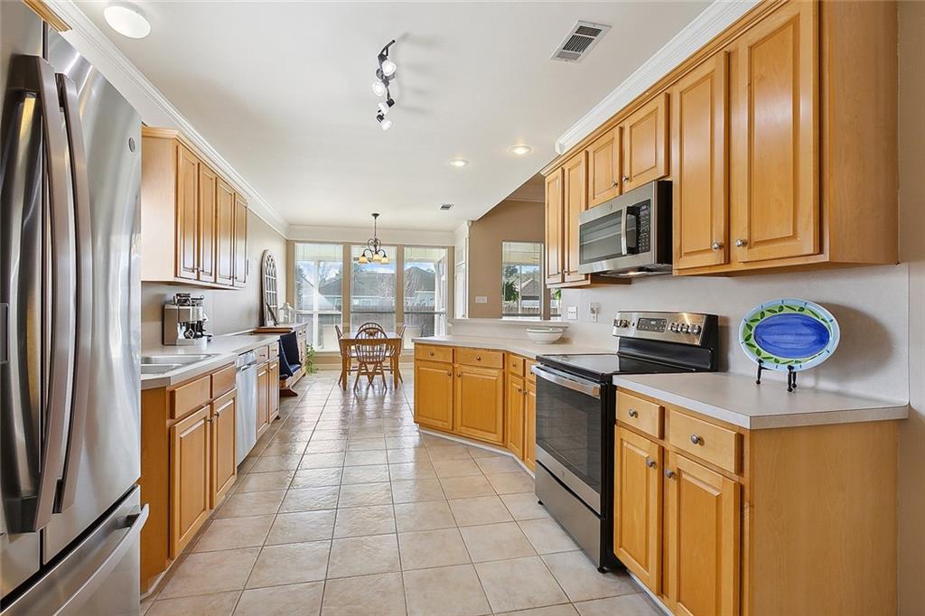 1356 South Ridge Drive Mandeville, LA 70448 - Photo 7 of 24 Gallery Image 7