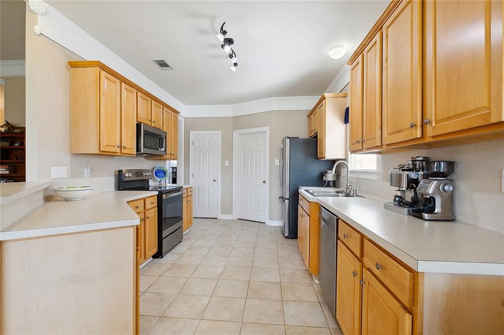 1356 South Ridge Drive Mandeville, LA 70448 - Photo 8 of 24 Gallery Image 8