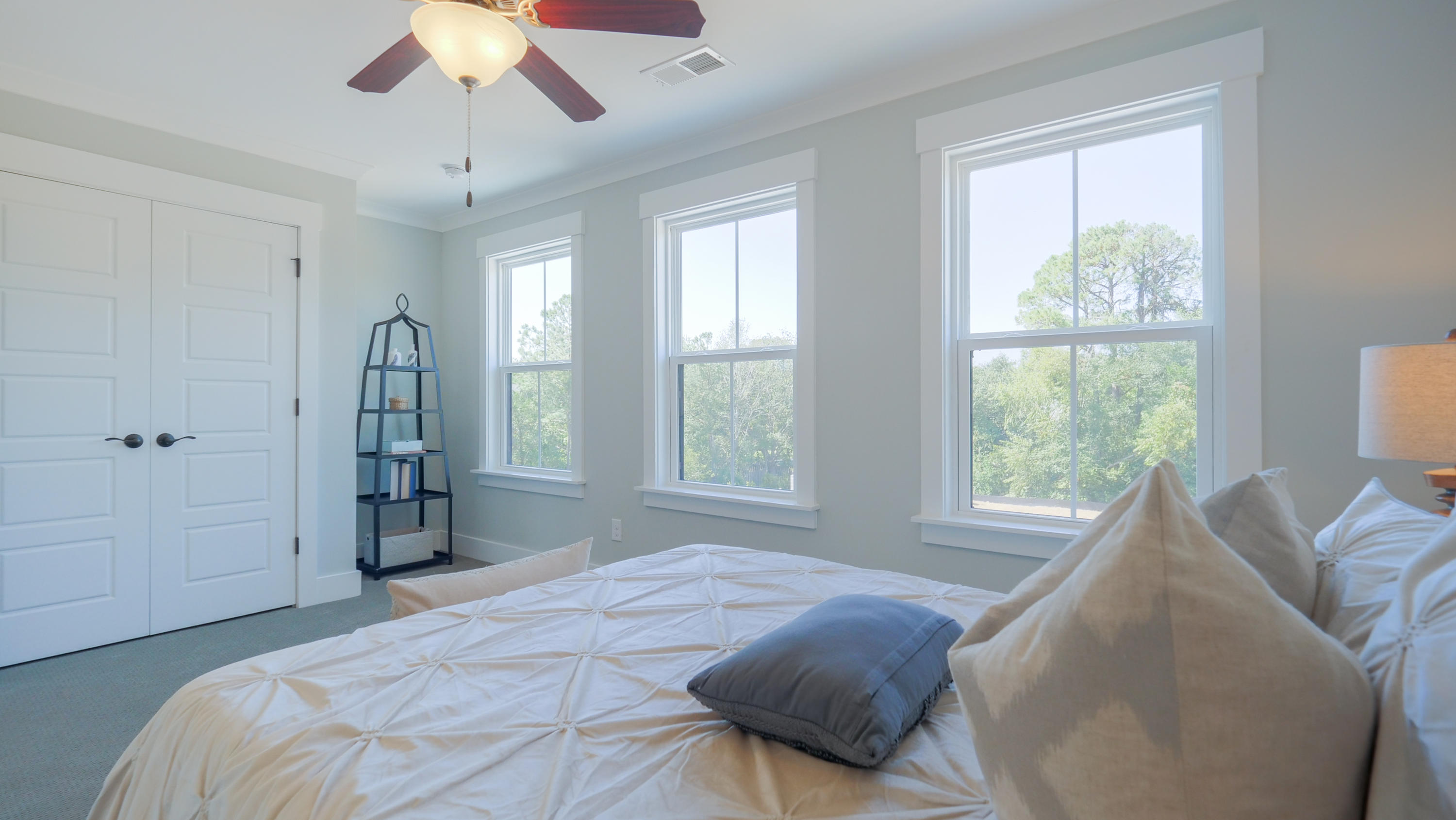 980 Key Colony Court Mount Pleasant, SC 29464 - Photo 20 of 35 980 Key Colonial Mt Pleasant SC Staged (