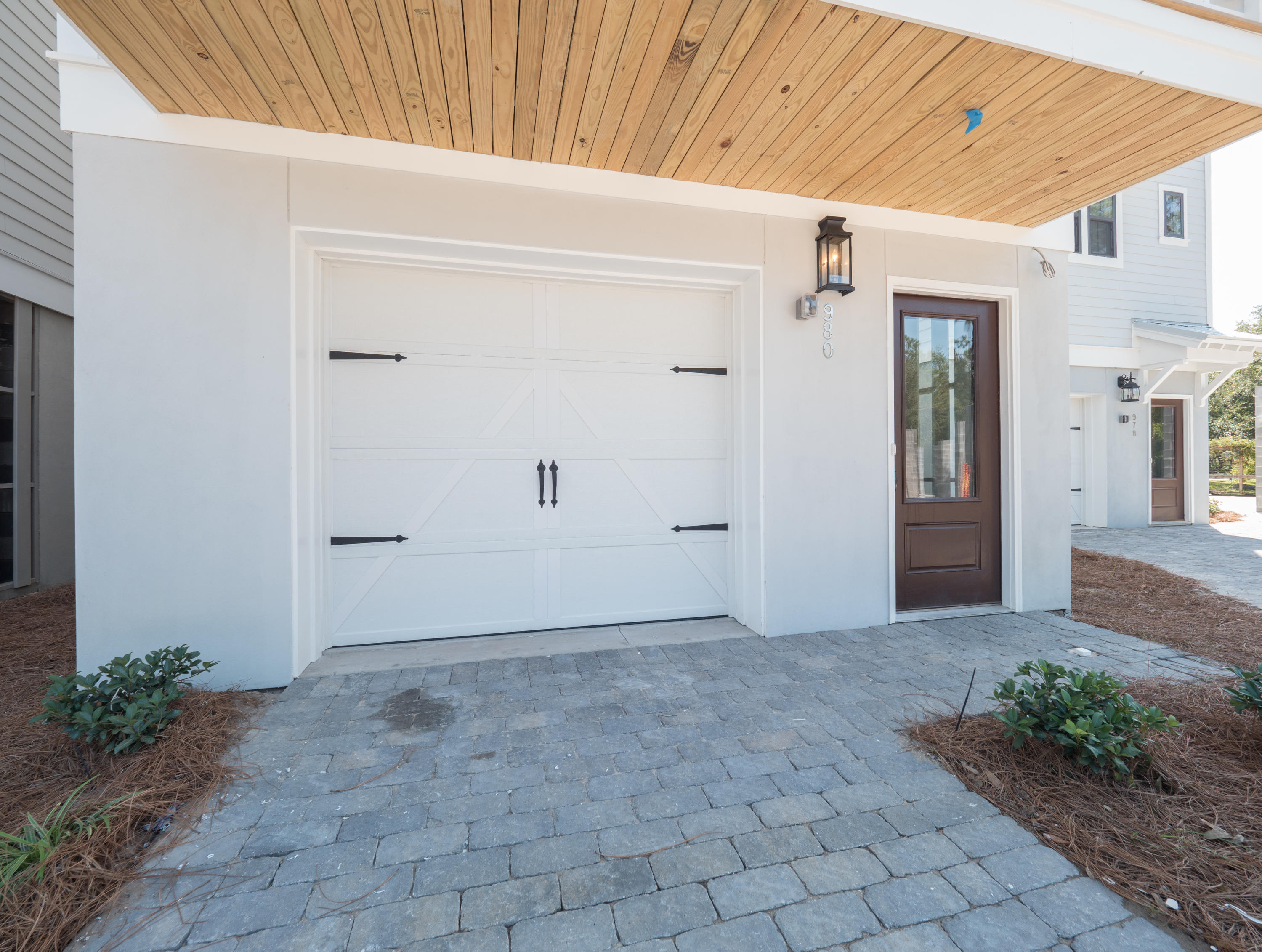 980 Key Colonial Mt Pleasant SC Staged (