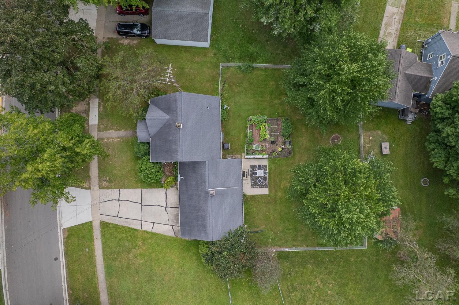355 Rogers Road Adrian, MI 49221 - Photo 36 of 40 Gallery Image 36