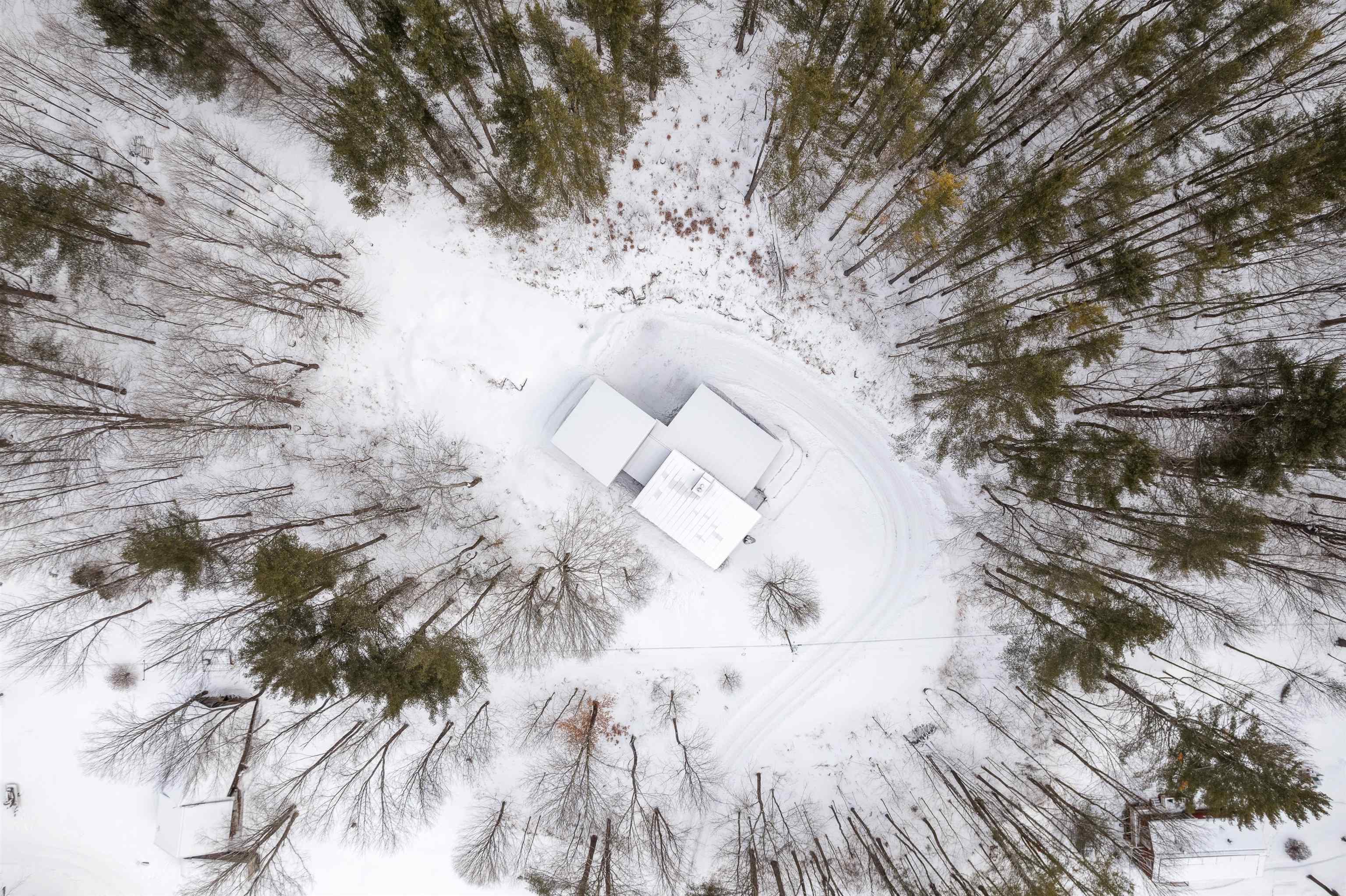 2504 Highway 12 Barnard, VT 05091 - Photo 39 of 40