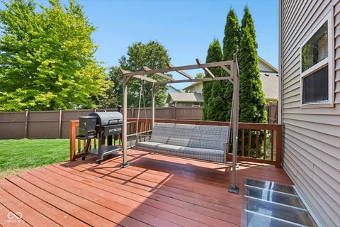 $379,900 | 12552 Geist Cove Drive, Indianapolis, IN 46236
