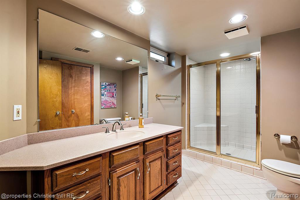 817 Stag Ridge Road Rochester Hills, MI 48309 - Photo 64 of 80