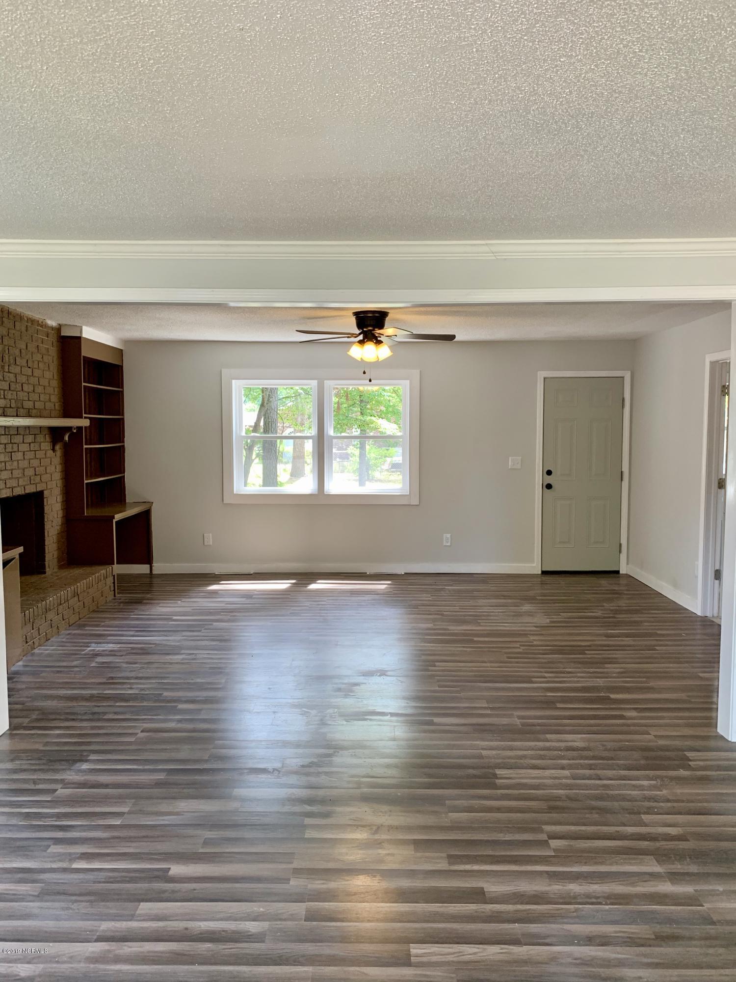 809 Eagle Road Kinston, NC 28501 - Photo 16 of 49 fullsizeoutput_1ace