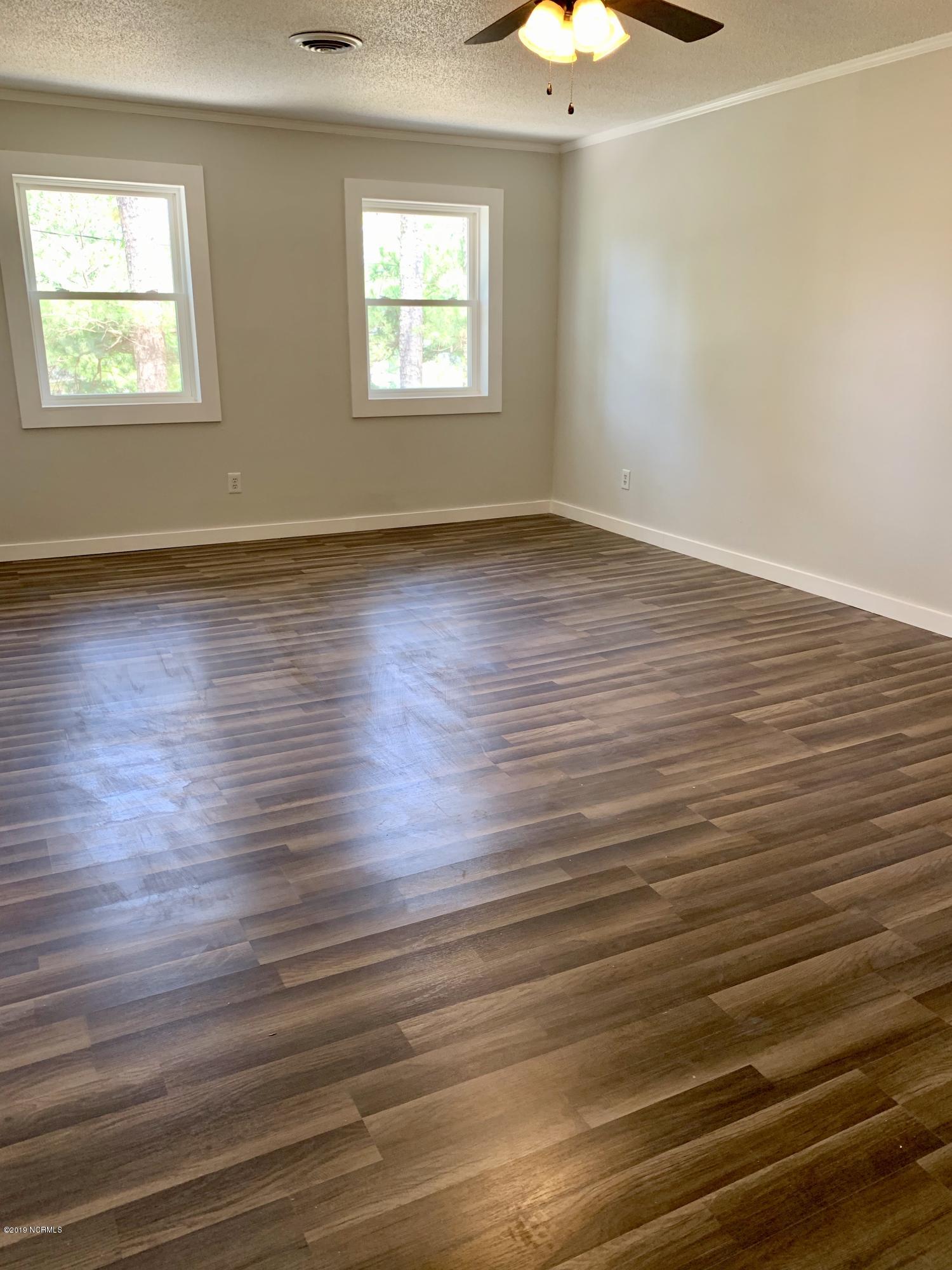 809 Eagle Road Kinston, NC 28501 - Photo 29 of 49 Master Bedroom