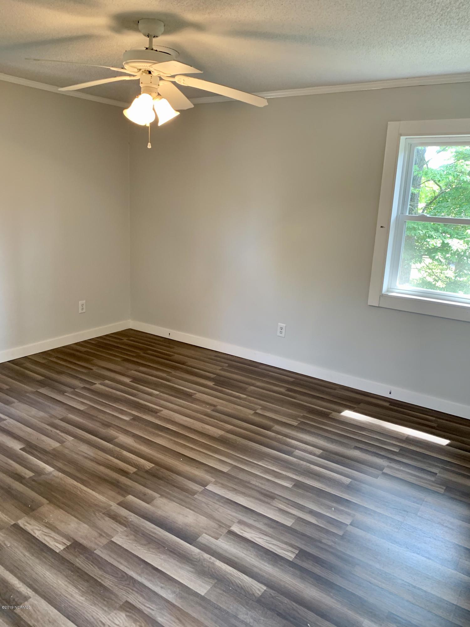 809 Eagle Road Kinston, NC 28501 - Photo 42 of 49 Bedroom 1