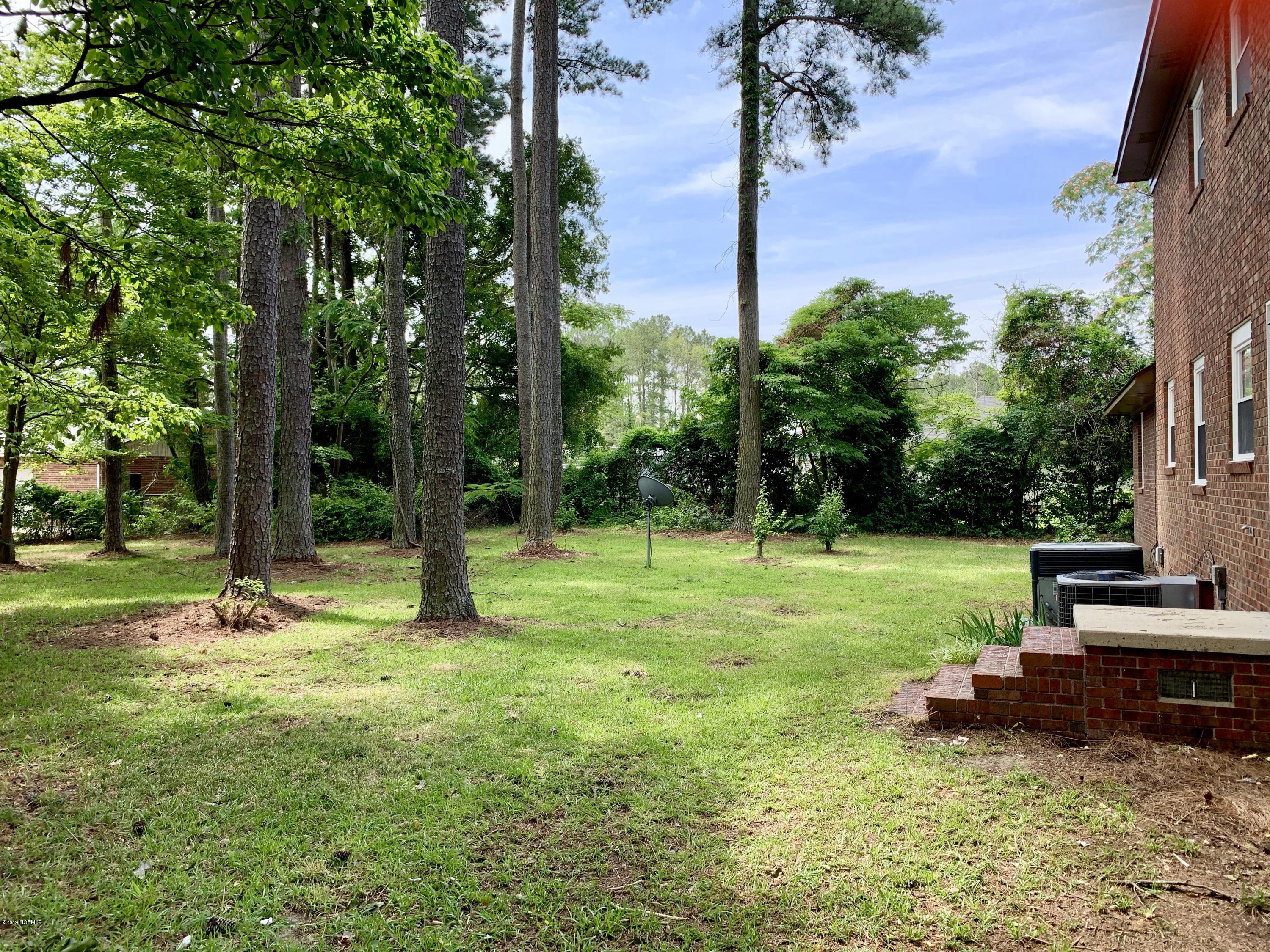 809 Eagle Road Kinston, NC 28501 - Photo 8 of 49 fullsizeoutput_1ae2
