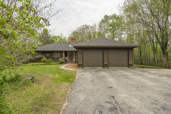 $549,000 | 156 Bisco Road, Paris, ME 04281