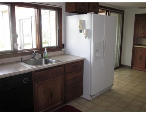 220 Hight Road Biddeford, ME 04005 - Photo 5 of 17 Kitchen.