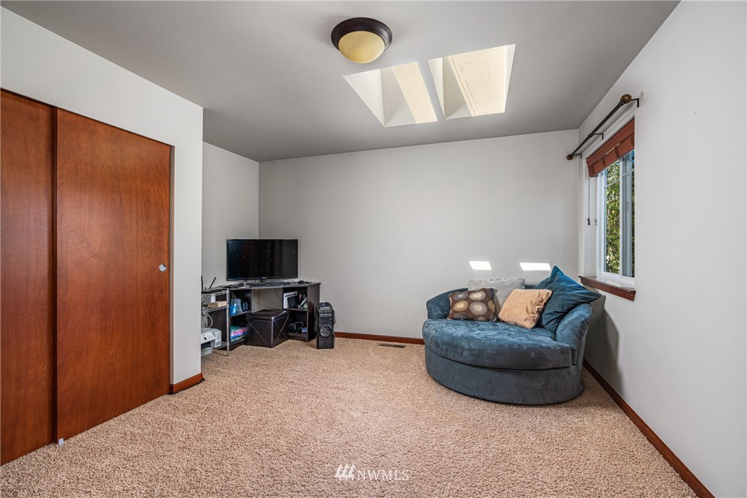 4825 Rochelle Street Southeast Lacey, WA 98503 - Photo 16 of 26 Gallery Image 16