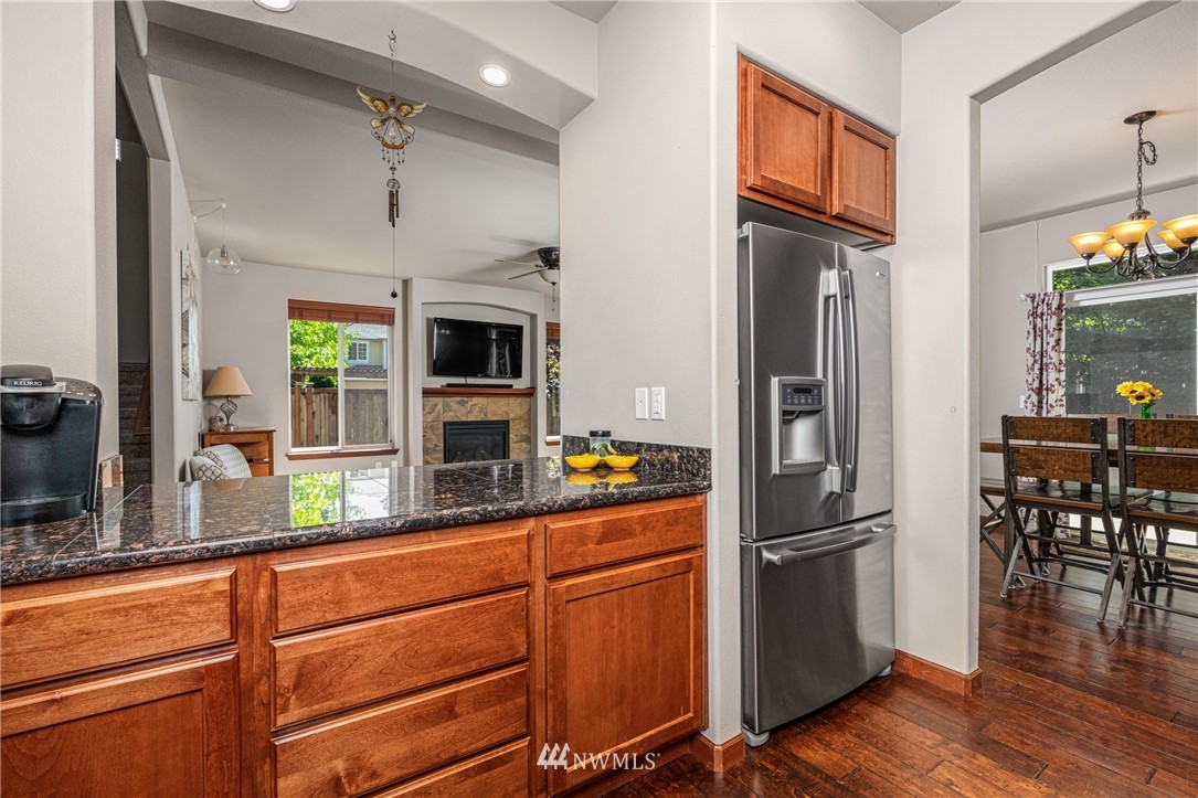 4825 Rochelle Street Southeast Lacey, WA 98503 - Photo 7 of 26 Gallery Image 7