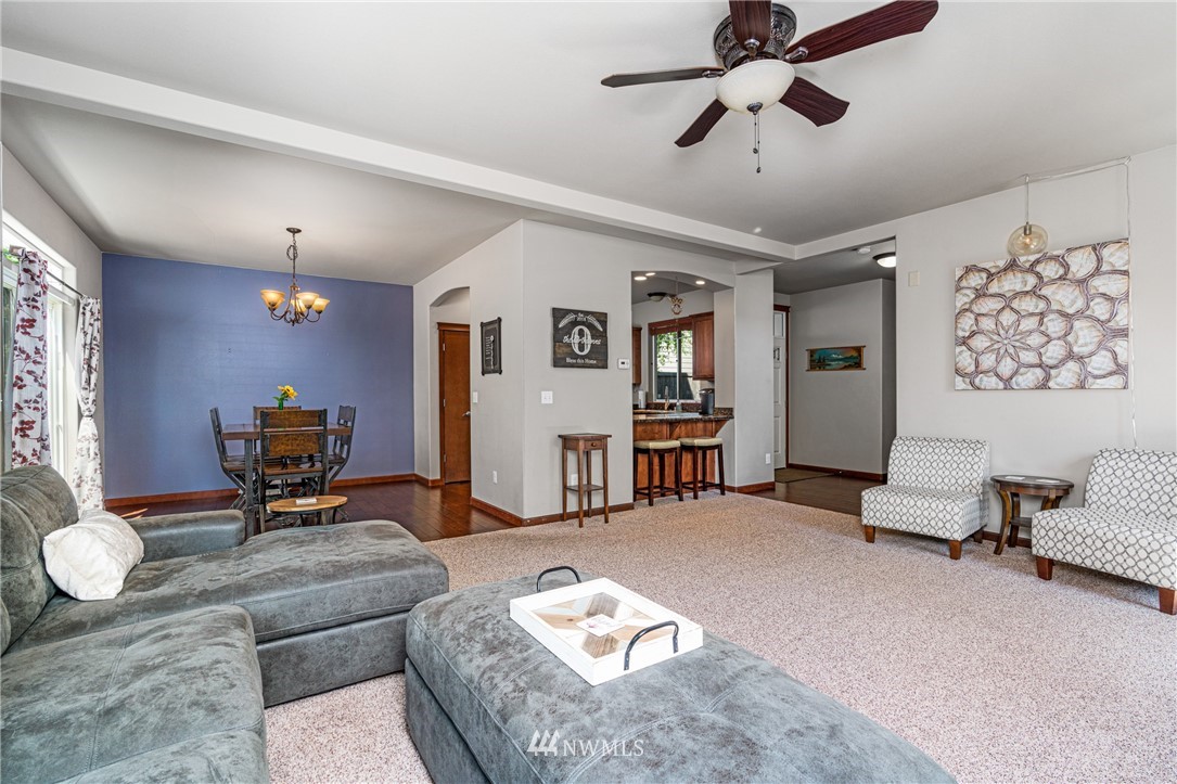 4825 Rochelle Street Southeast Lacey, WA 98503 - Photo 10 of 26 Gallery Image 10