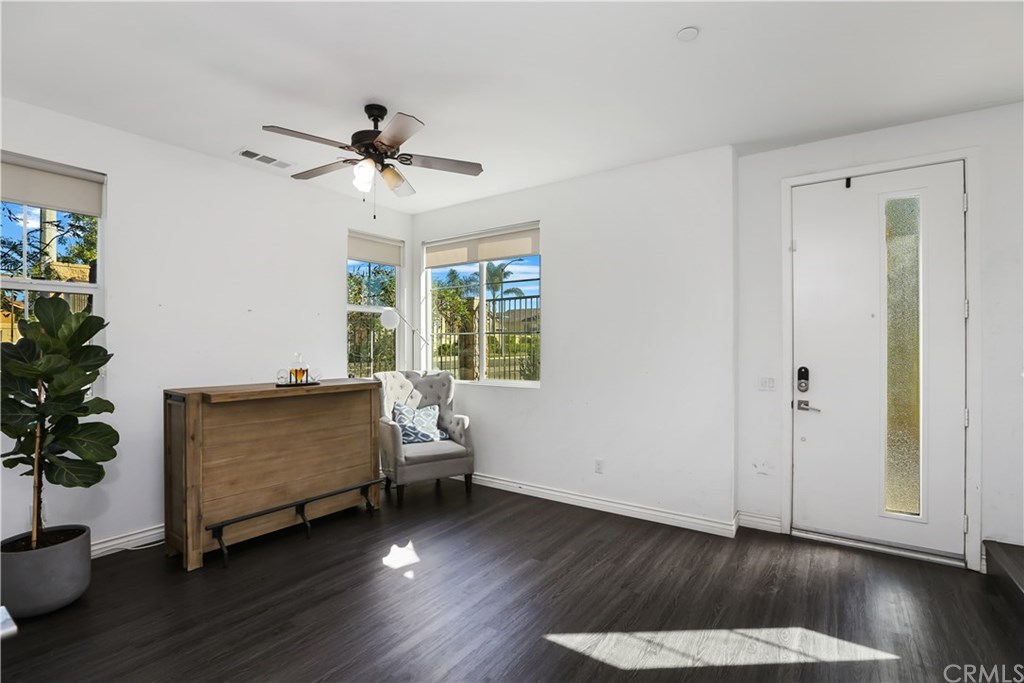 893 Tangelo Way, Unit 101 Corona, CA 92878 - Photo 19 of 40