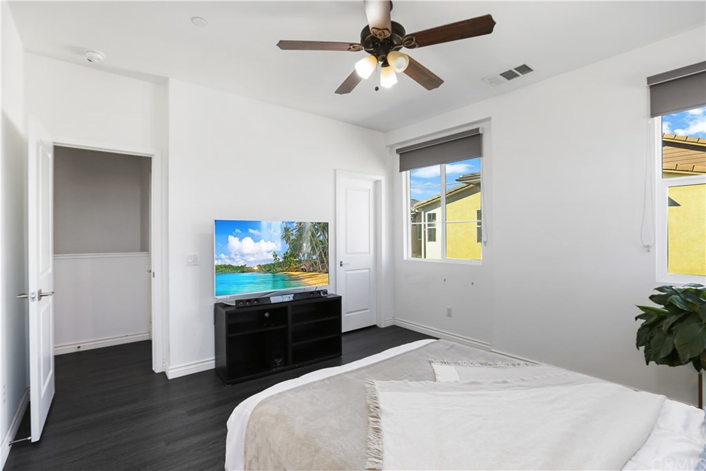 893 Tangelo Way, Unit 101 Corona, CA 92878 - Photo 33 of 40