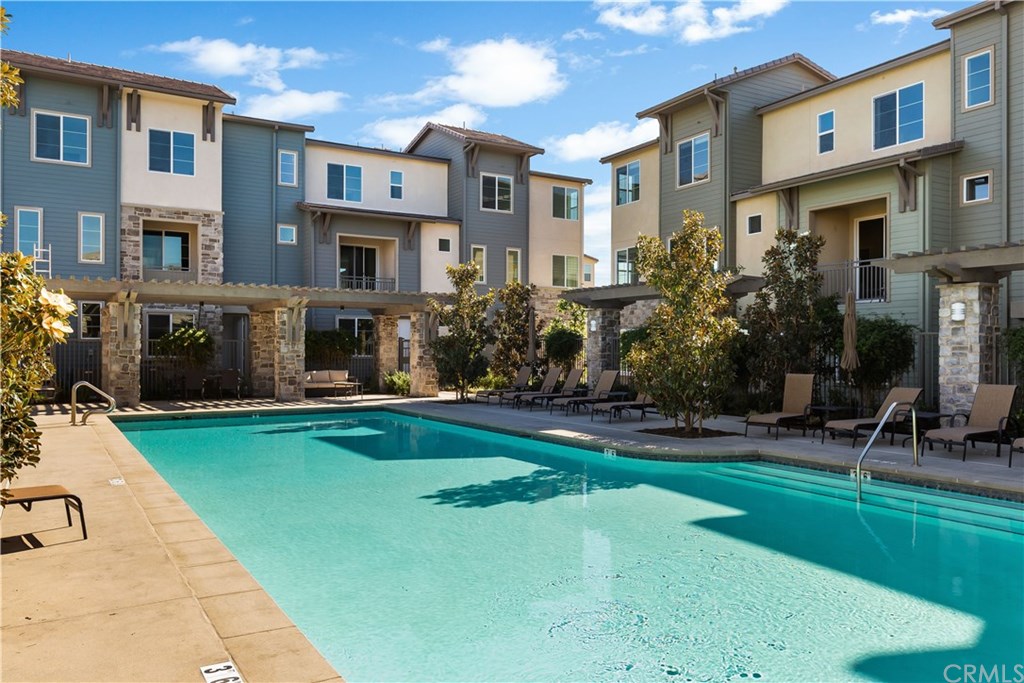 893 Tangelo Way, Unit 101 Corona, CA 92878 - Photo 37 of 40