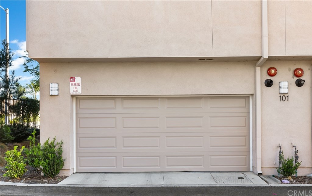 893 Tangelo Way, Unit 101 Corona, CA 92878 - Photo 39 of 40