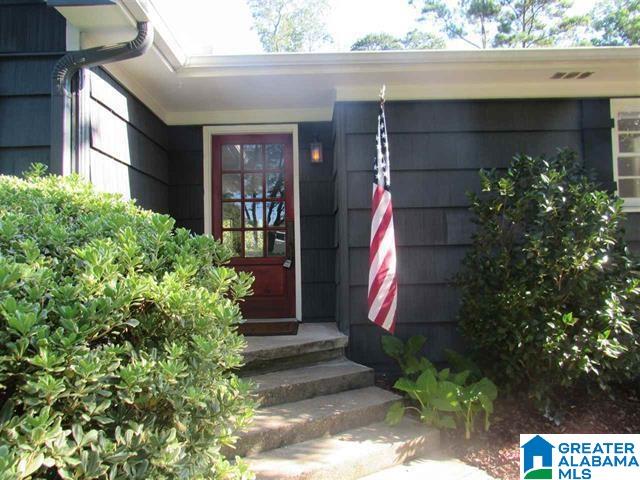 3312 Ridgely Circle Birmingham, AL 35243 - Photo 5 of 50