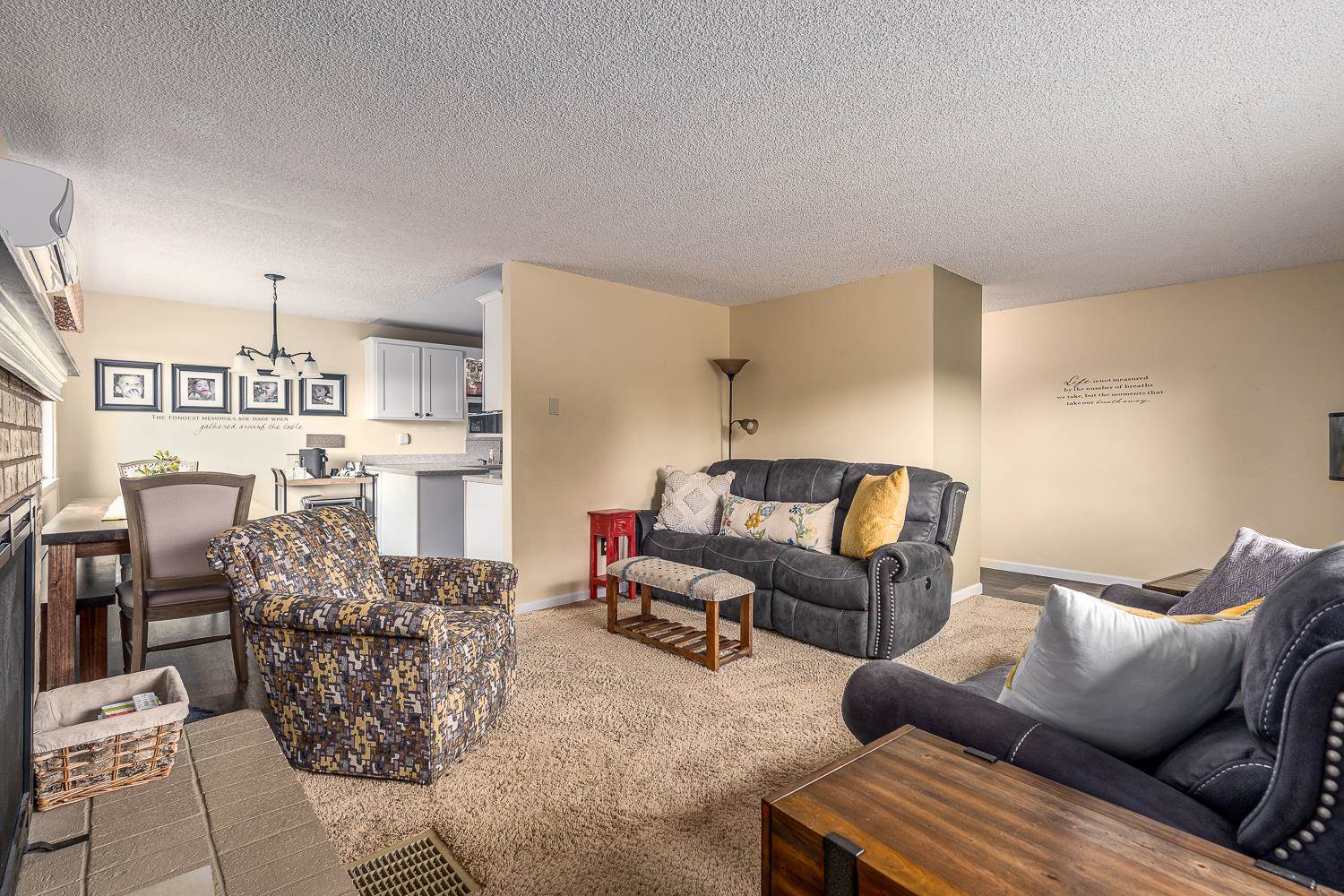 1403 North Best Road Spokane Valley, WA 99216 - Photo 3 of 30 Gallery Image 3