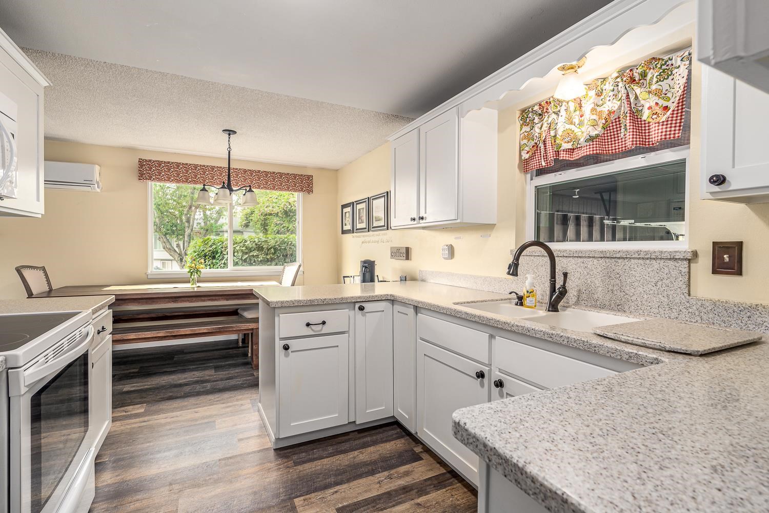 1403 North Best Road Spokane Valley, WA 99216 - Photo 7 of 30 Gallery Image 7