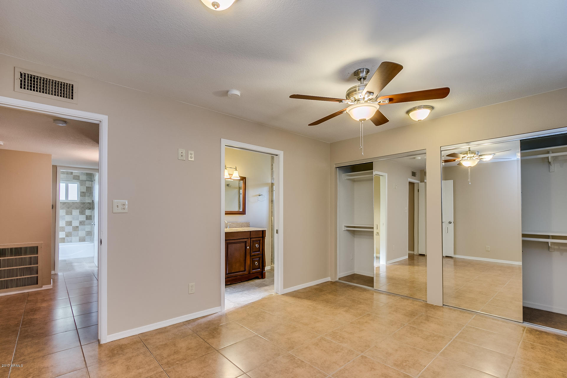 2923 East Thunderbird Road Phoenix, AZ 85032 - Photo 10 of 16 Thunderbird-22