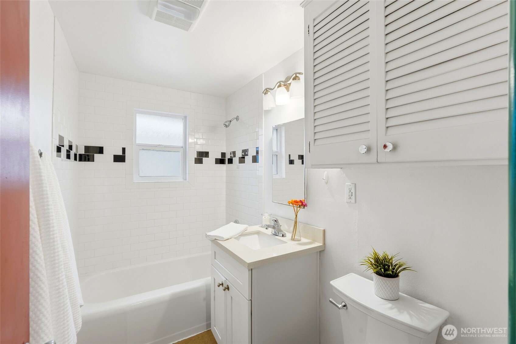 7525 Beverly Lane Everett, WA 98203 - Photo 15 of 34